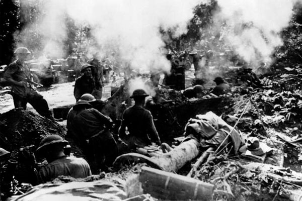 بلوف آلمان‌ها برای تسخیر روستا بدون داشتن بی‌سیم